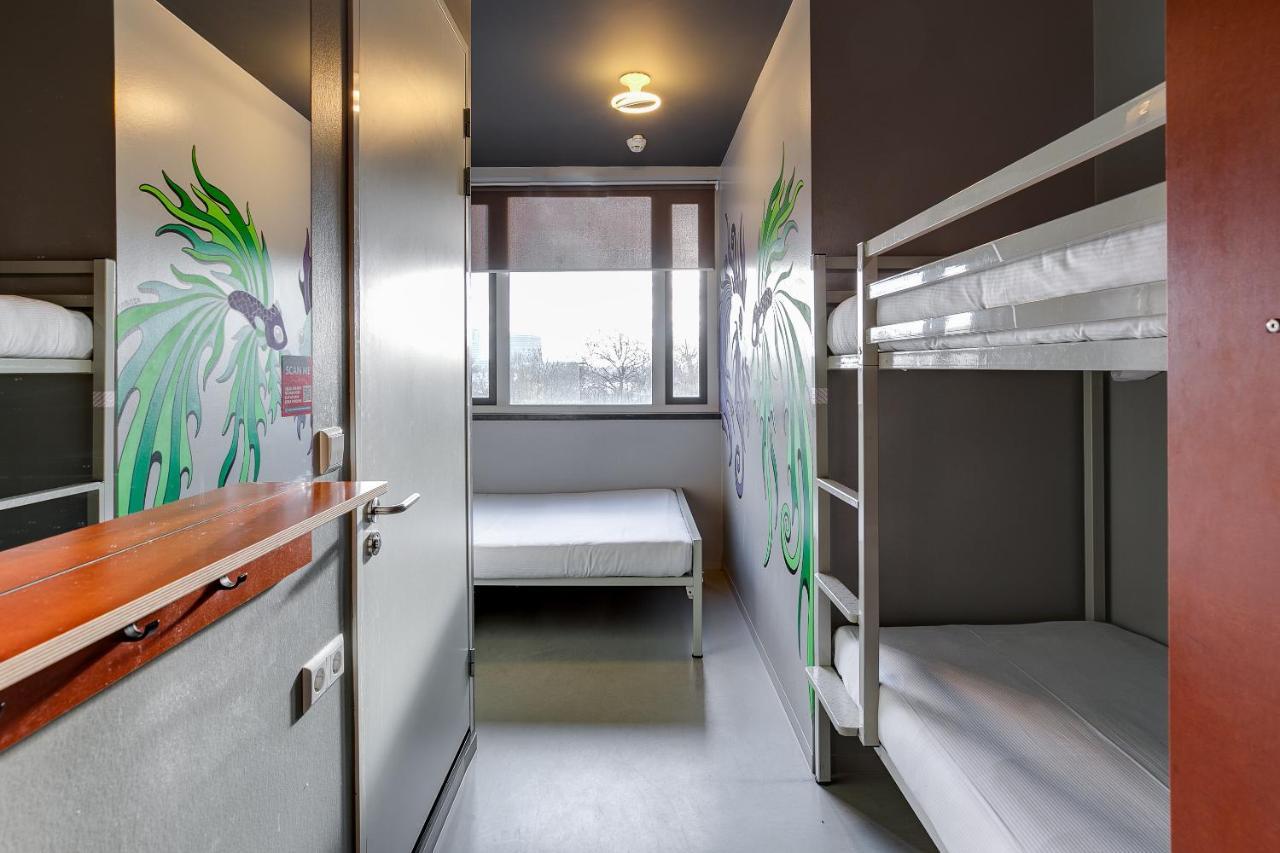 Clinknoord Hostel Amsterdam Exterior photo
