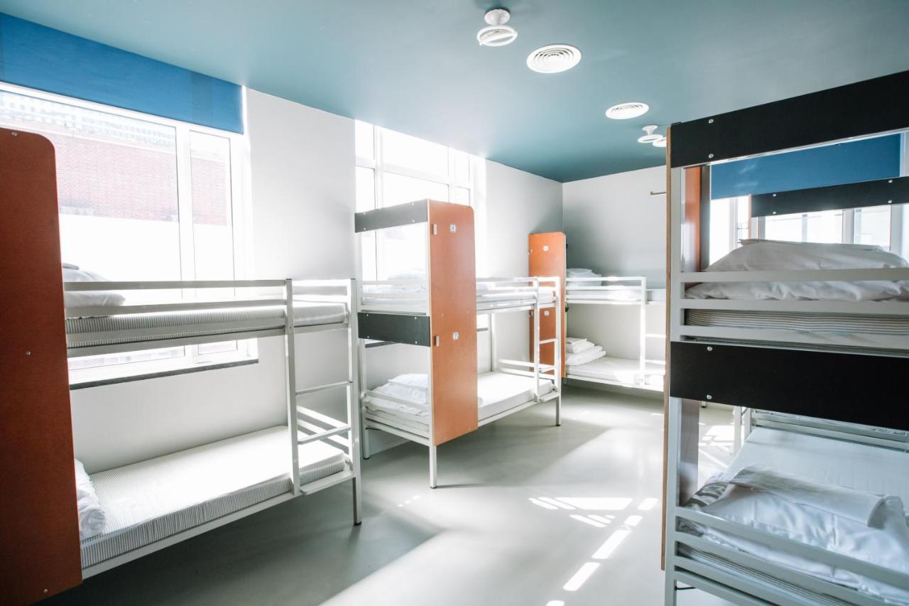 Clinknoord Hostel Amsterdam Exterior photo